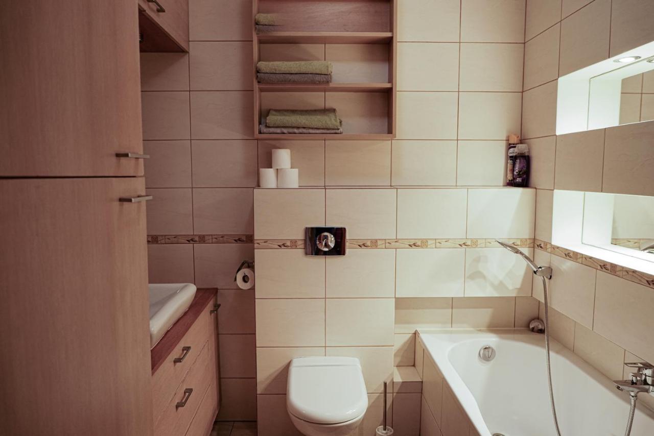 Velvet Bemowo XII Apartman Varsó Kültér fotó